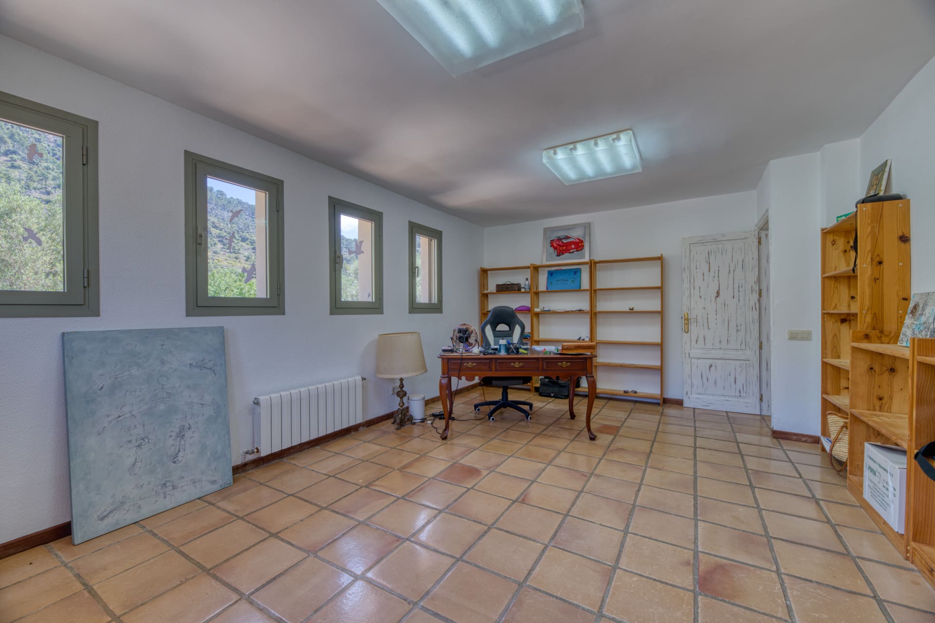 1760459063-e358bb22-936b-479b-a3be-5360349de18c